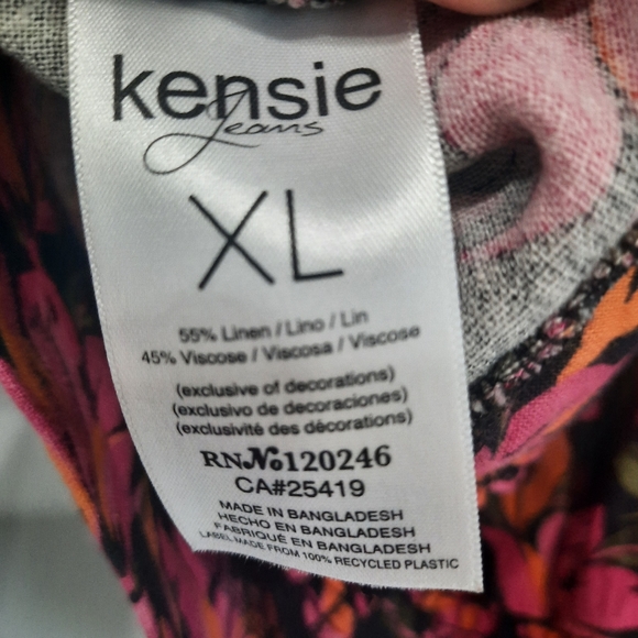 Kensie crop top - Picture 3 of 3